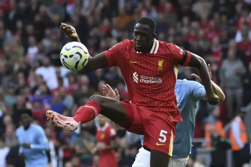 تغير مفاجئ.. ذا أثليتك تكشف تطور موقف ريال مدريد من ضم كوناتي